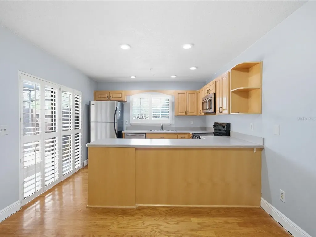 15338 E Pond Woods Drive Tampa FL 33618