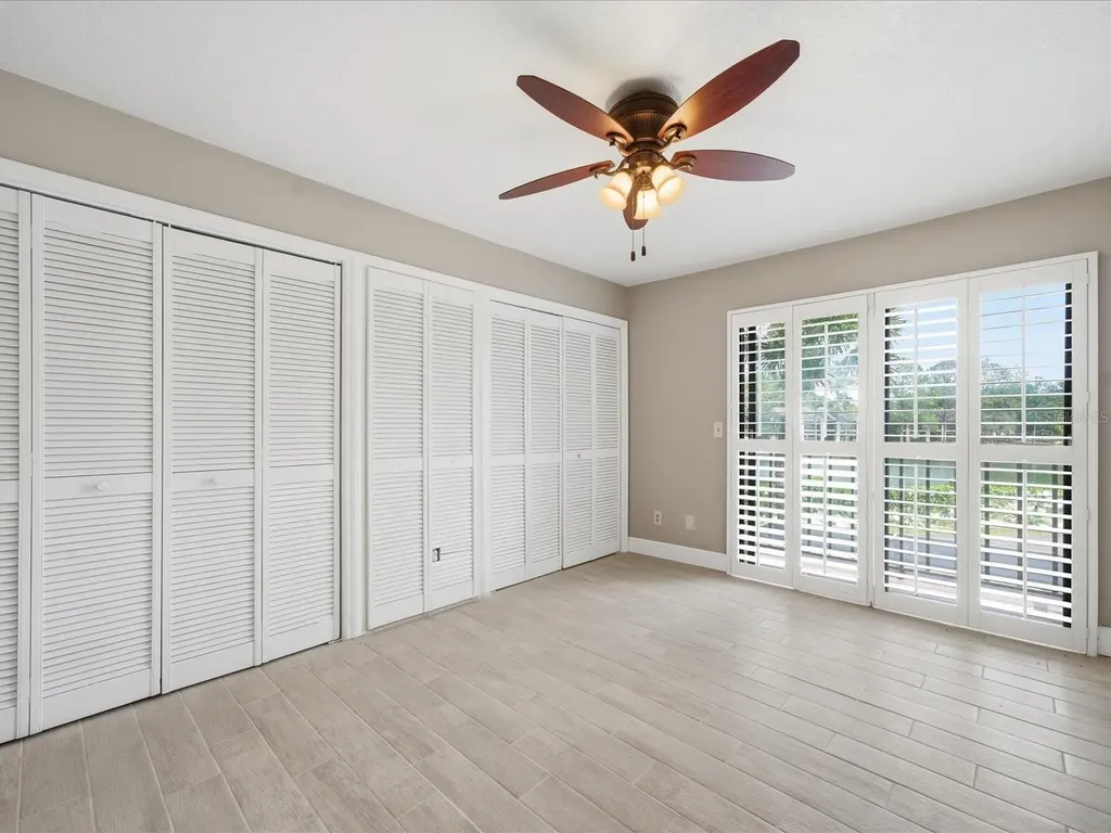 15338 E Pond Woods Drive Tampa FL 33618