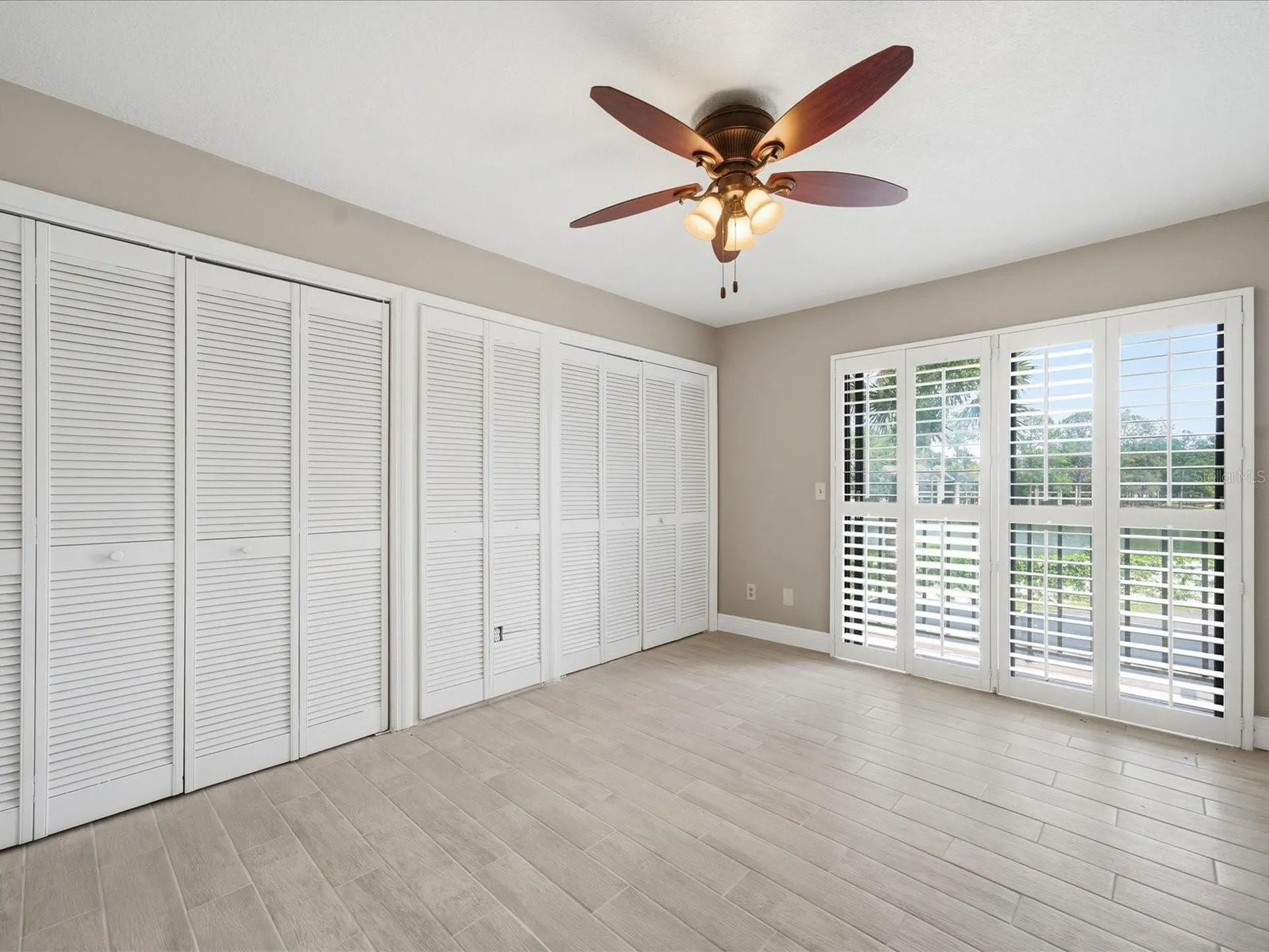 15338 E Pond Woods Drive Tampa FL 33618