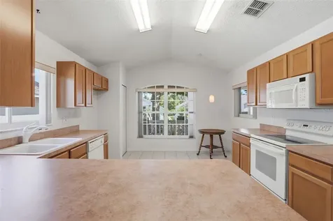 4084 Capland Avenue Clermont FL 34711