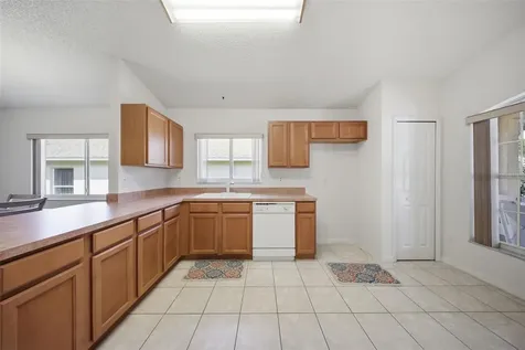 4084 Capland Avenue Clermont FL 34711