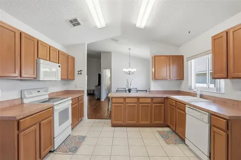 4084 Capland Avenue Clermont FL 34711