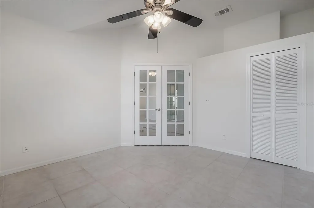 15121 Heathridge Drive Tampa FL 33625