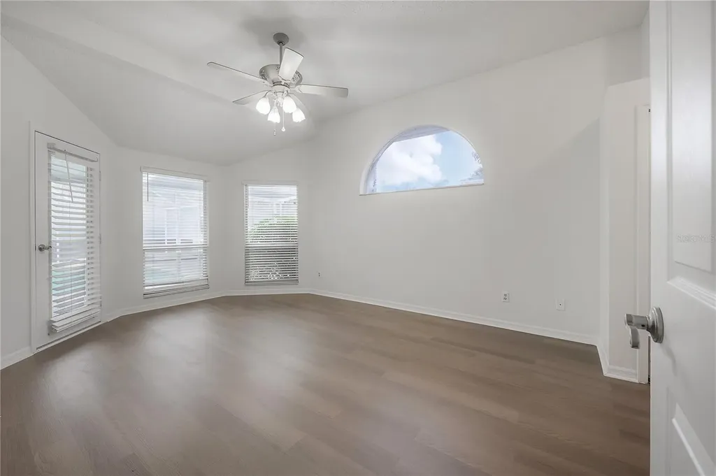 15121 Heathridge Drive Tampa FL 33625