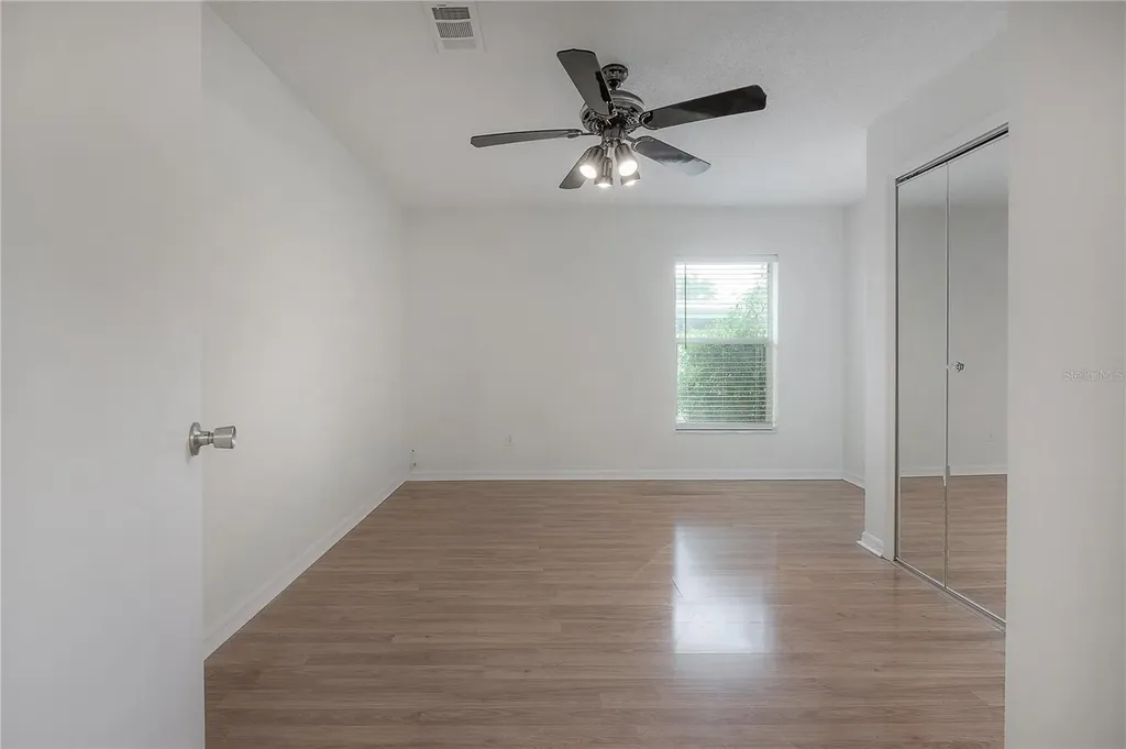 15121 Heathridge Drive Tampa FL 33625