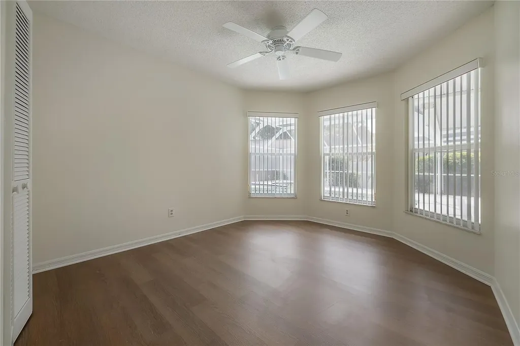 15121 Heathridge Drive Tampa FL 33625