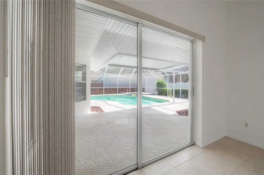 15121 Heathridge Drive Tampa FL 33625