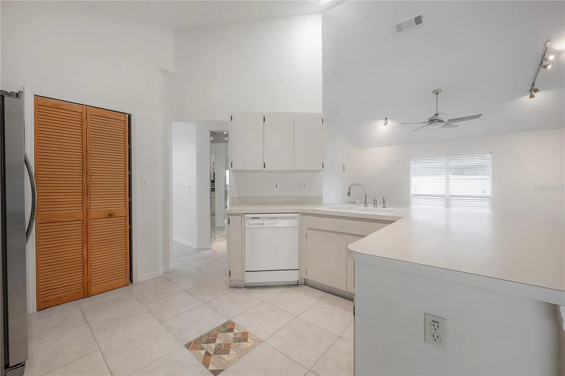 15121 Heathridge Drive Tampa FL 33625