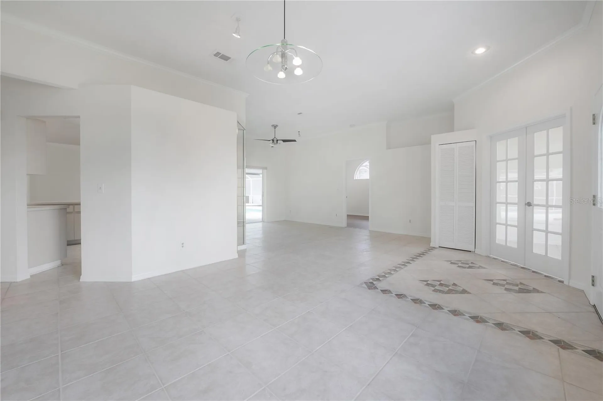 15121 Heathridge Drive Tampa FL 33625