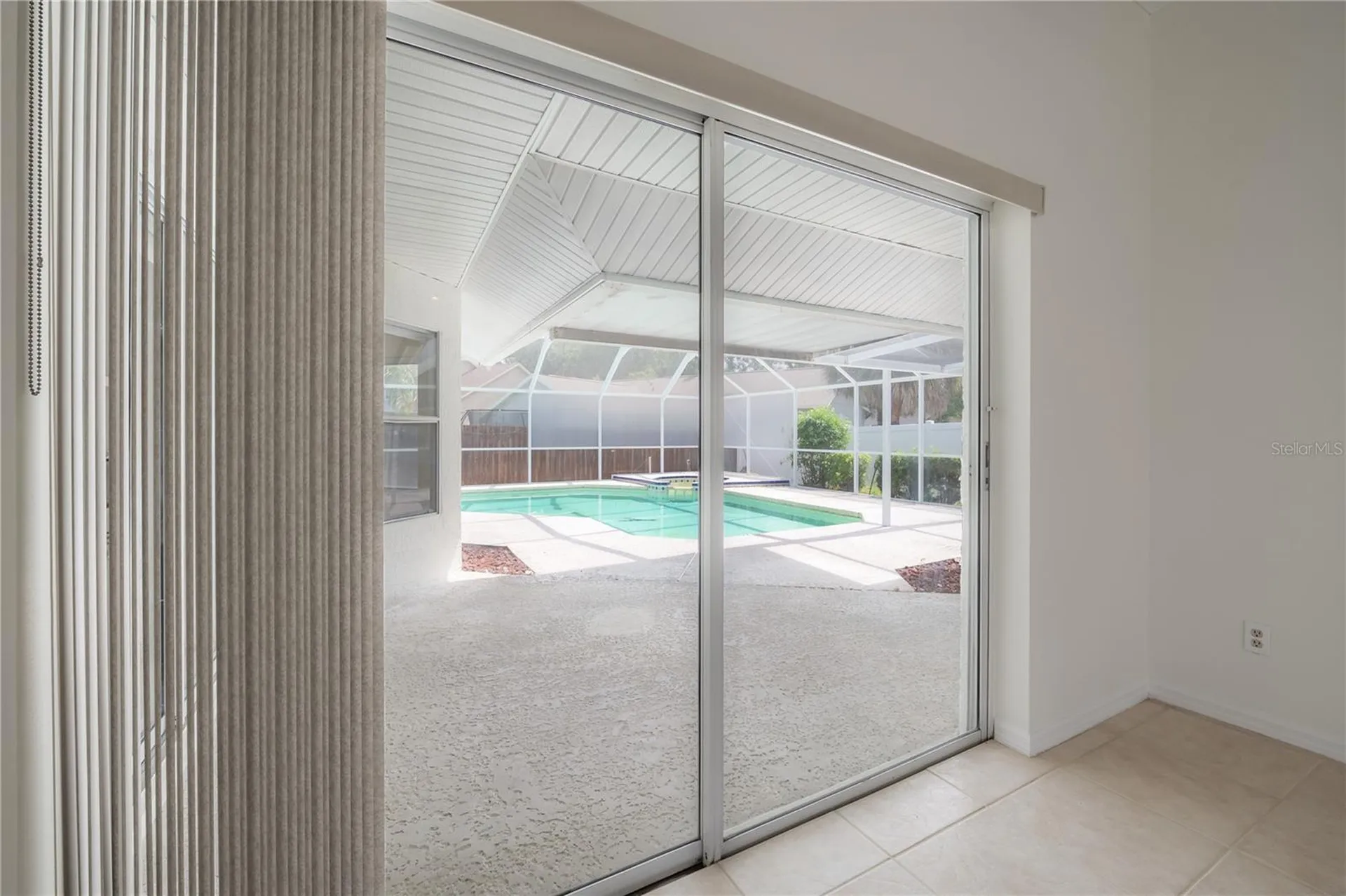 15121 Heathridge Drive Tampa FL 33625