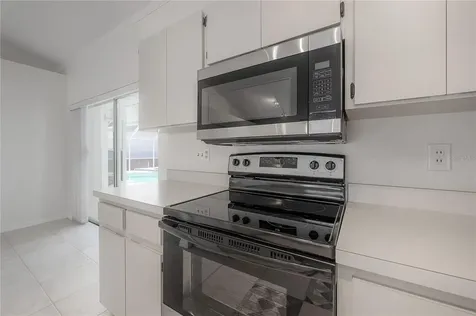 15121 Heathridge Drive Tampa FL 33625