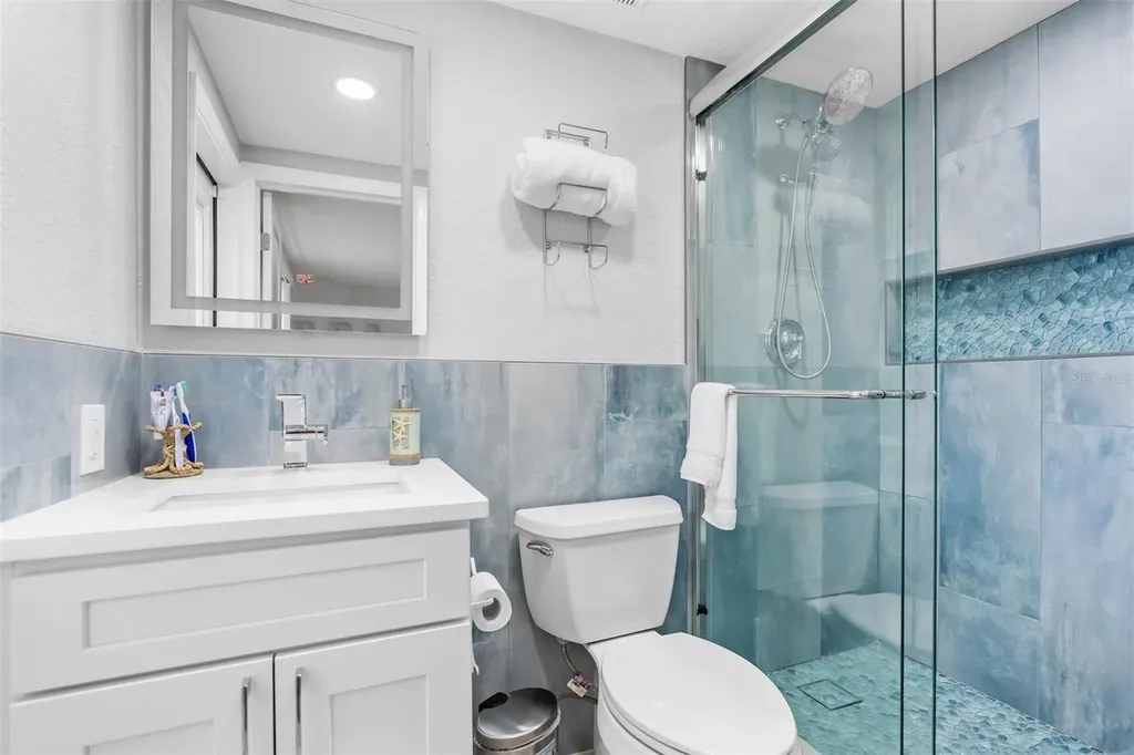 12535 3rd Isle Hudson FL 34667