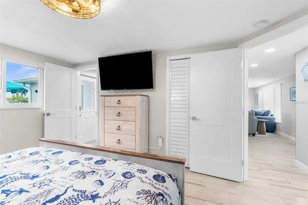 12535 3rd Isle Hudson FL 34667