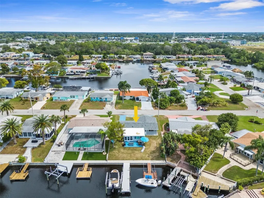 12535 3rd Isle Hudson FL 34667