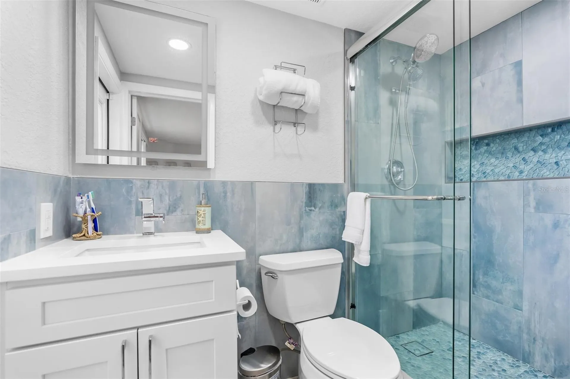 12535 3rd Isle Hudson FL 34667