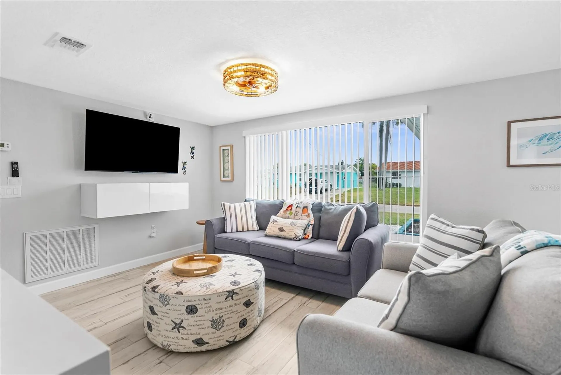 12535 3rd Isle Hudson FL 34667