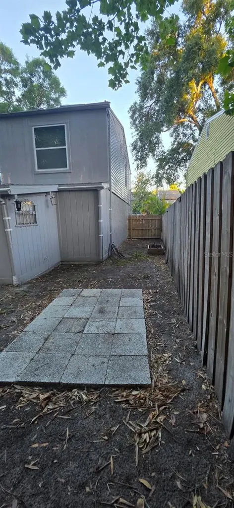 10225 N Ojus Drive Tampa FL 33617