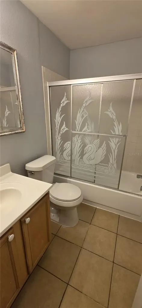 10225 N Ojus Drive Tampa FL 33617