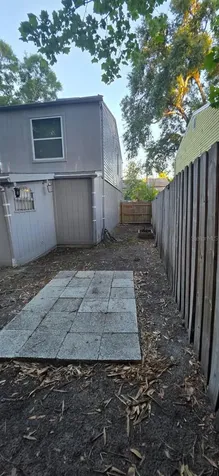 10225 N Ojus Drive Tampa FL 33617