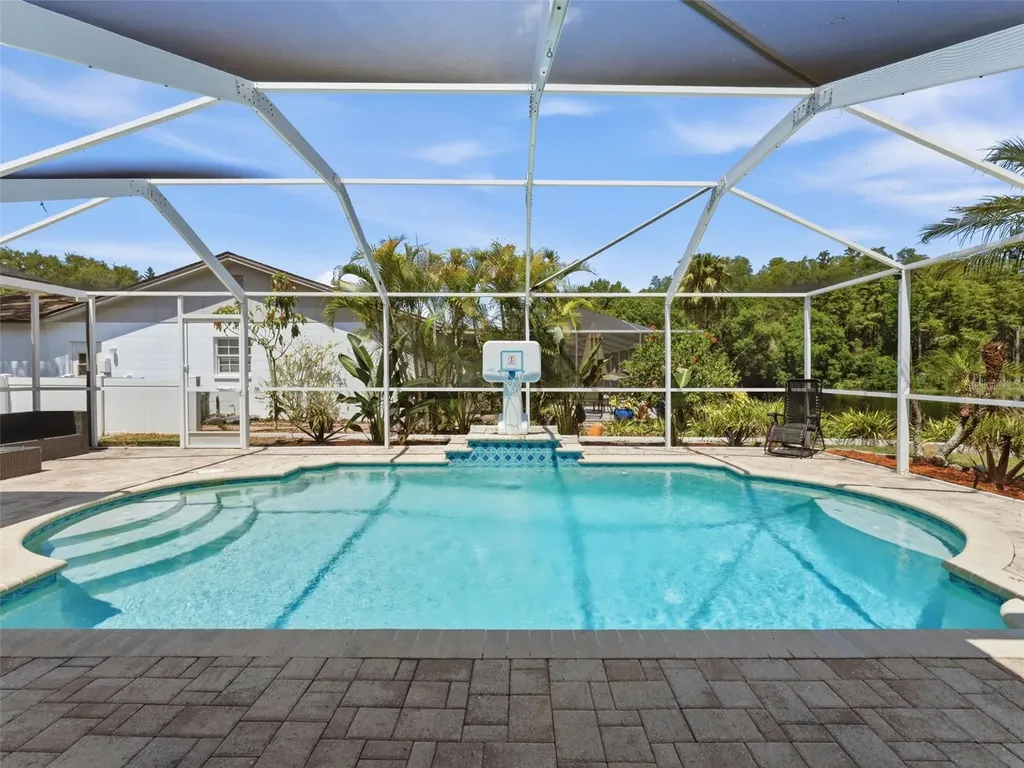 6640 Winding Oak Drive Tampa FL 33625