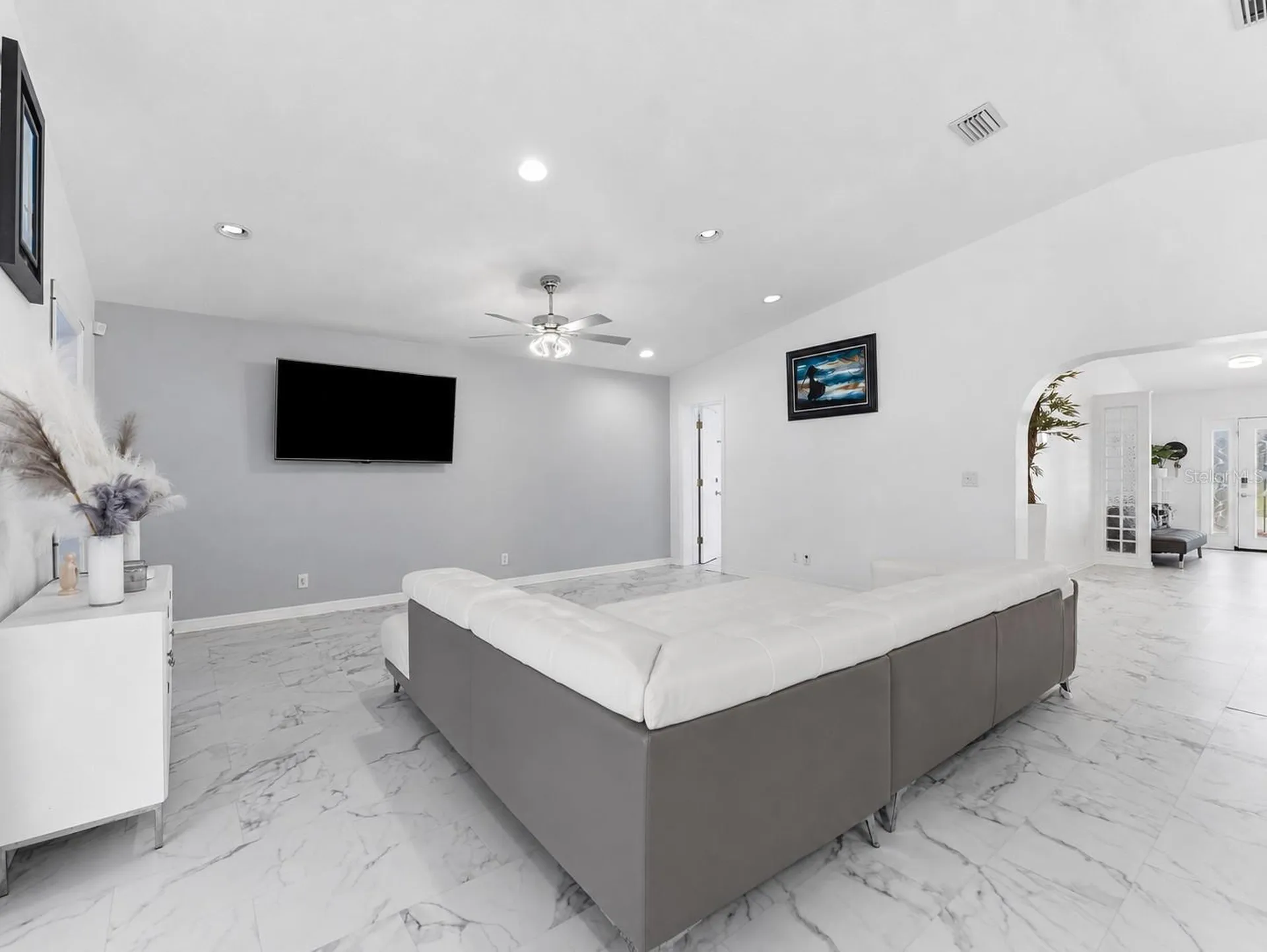 6640 Winding Oak Drive Tampa FL 33625