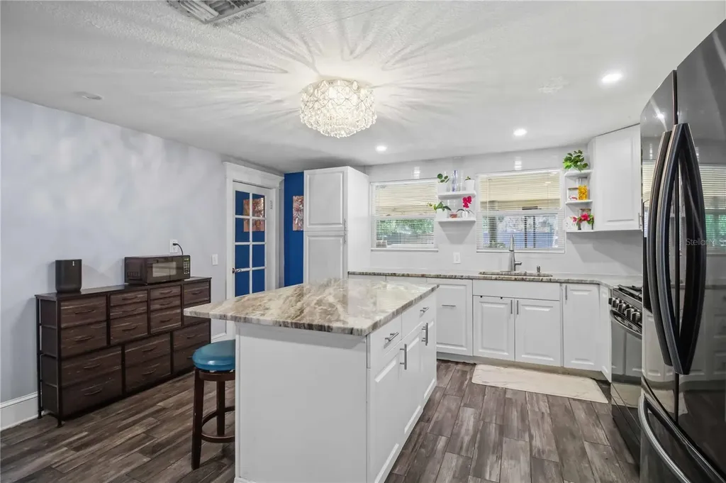 5727 11th Street E Bradenton FL 34203