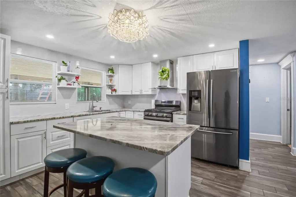5727 11th Street E Bradenton FL 34203