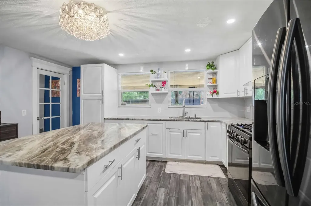 5727 11th Street E Bradenton FL 34203