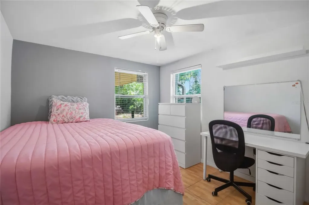 5727 11th Street E Bradenton FL 34203