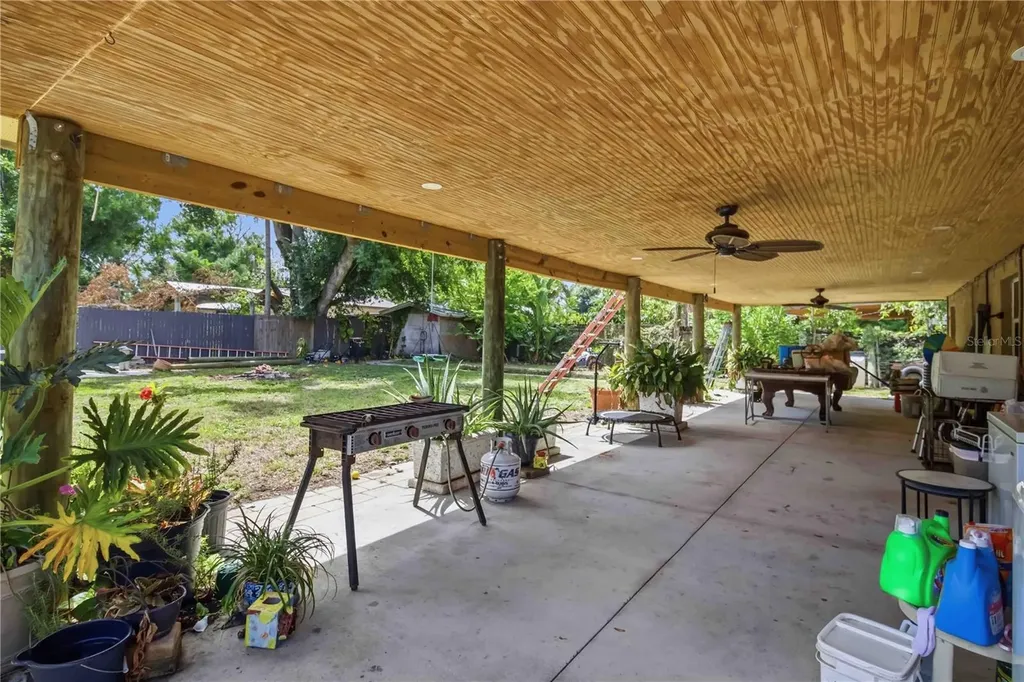 5727 11th Street E Bradenton FL 34203