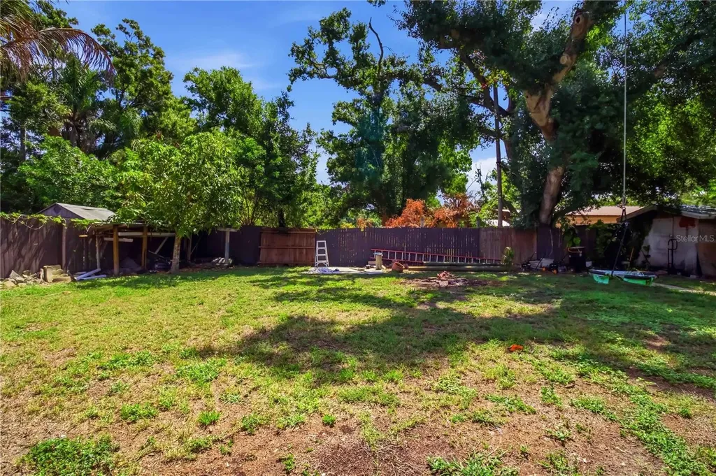 5727 11th Street E Bradenton FL 34203