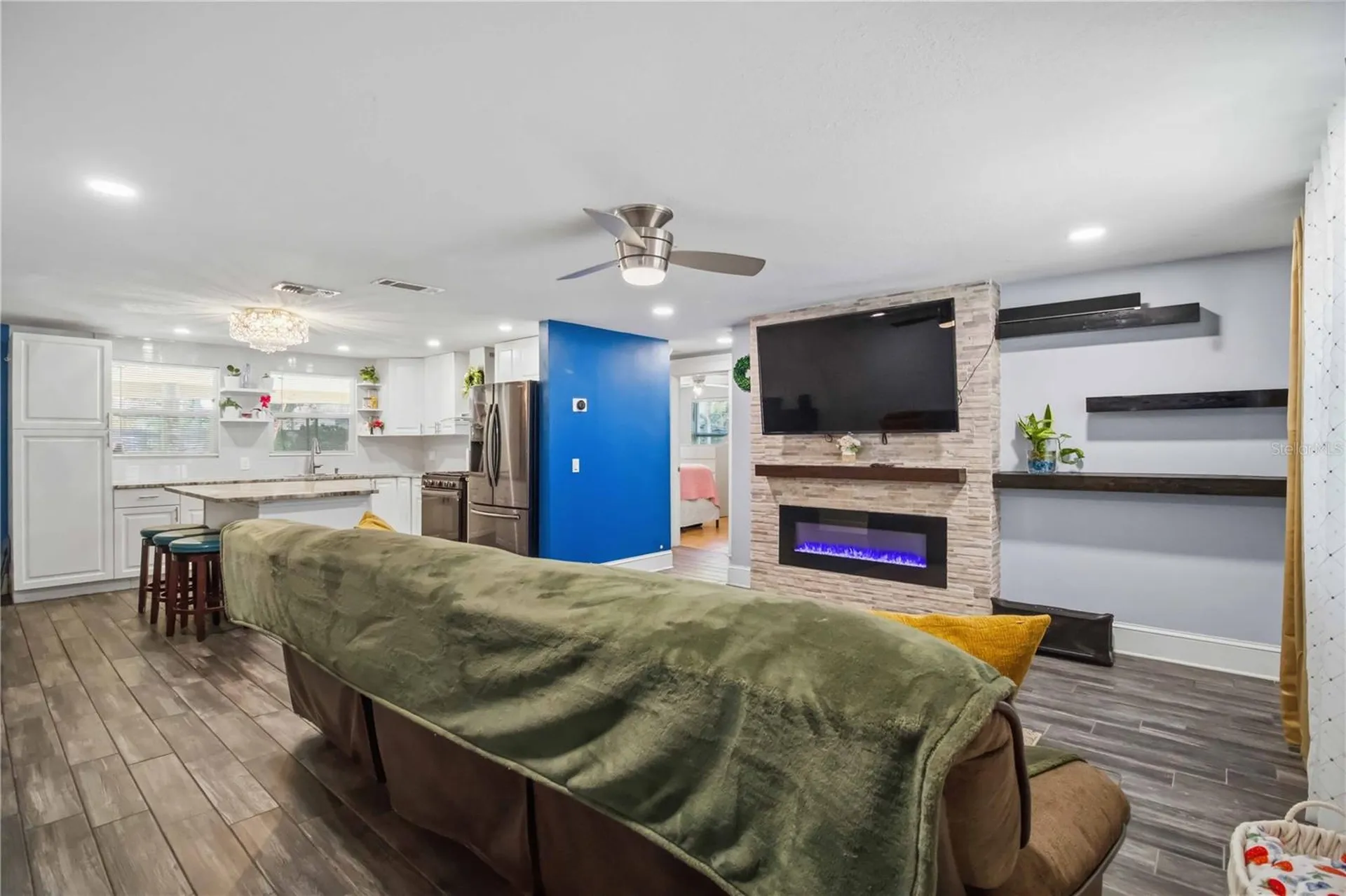 5727 11th Street E Bradenton FL 34203