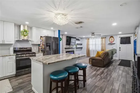 5727 11th Street E Bradenton FL 34203
