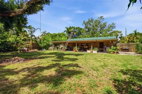 5727 11th Street E Bradenton FL 34203