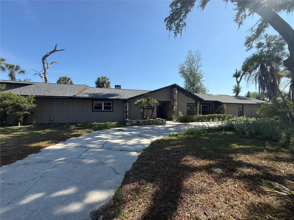 910 River Rapids Avenue Brandon FL 33511