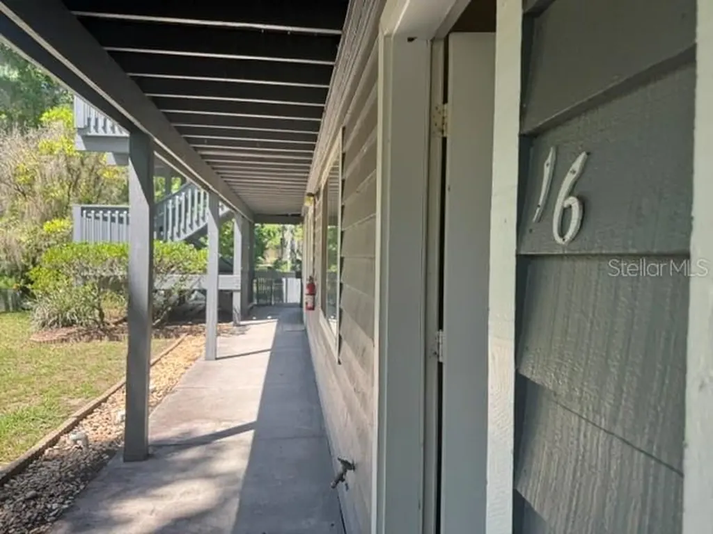 20800 River Drive Dunnellon FL 34431