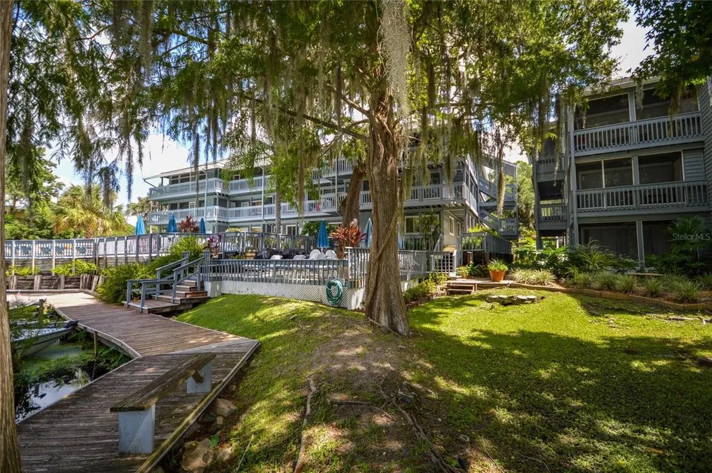 20800 River Drive Dunnellon FL 34431
