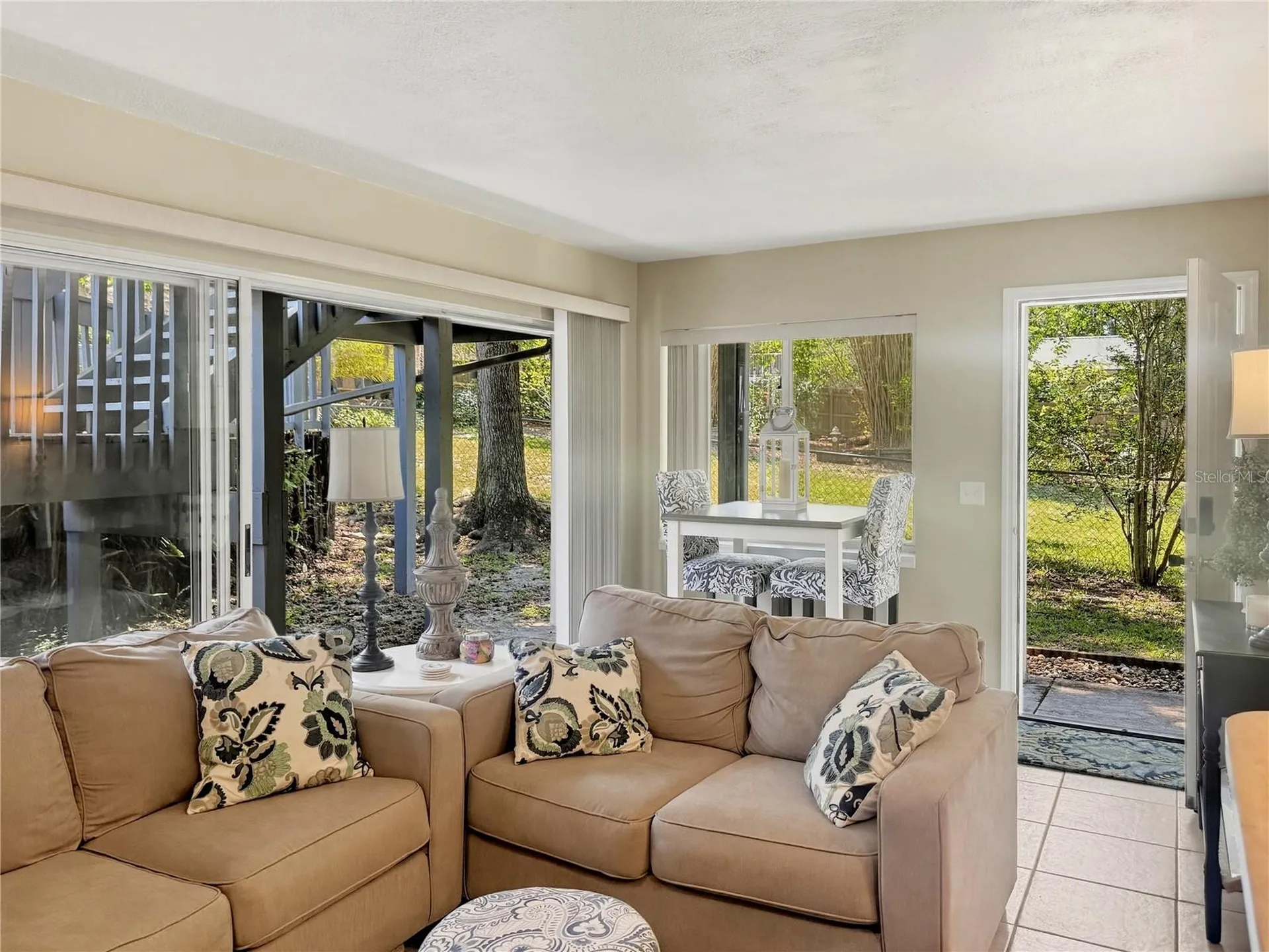 20800 River Drive Dunnellon FL 34431