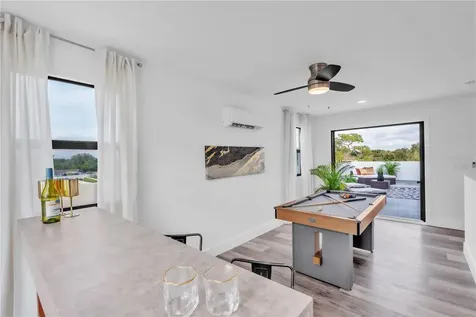 6222 64th Way N Pinellas Park FL 33781