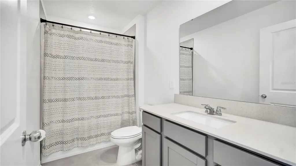 1713 White Water Court Davenport FL 33837