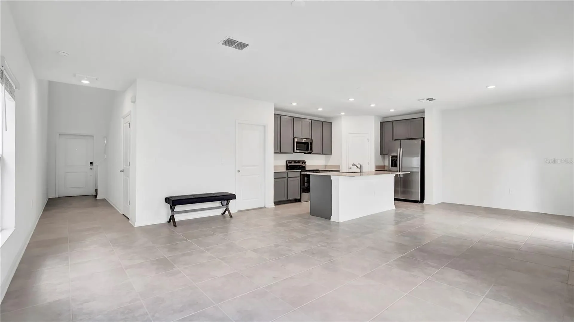 1713 White Water Court Davenport FL 33837