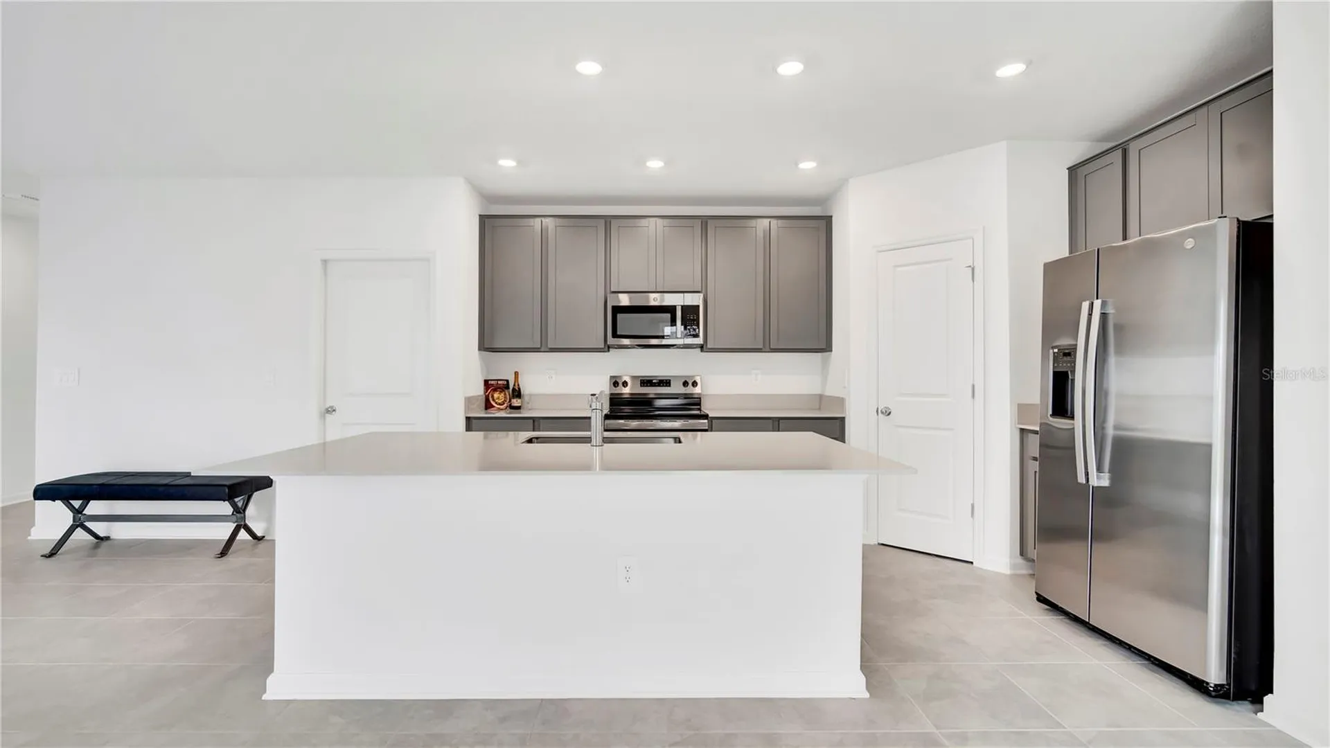1713 White Water Court Davenport FL 33837