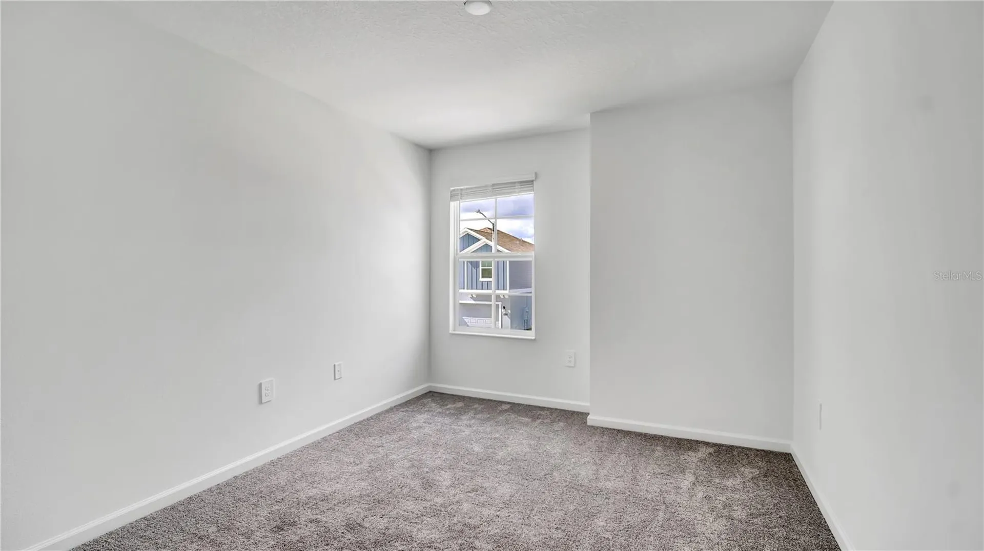 1713 White Water Court Davenport FL 33837