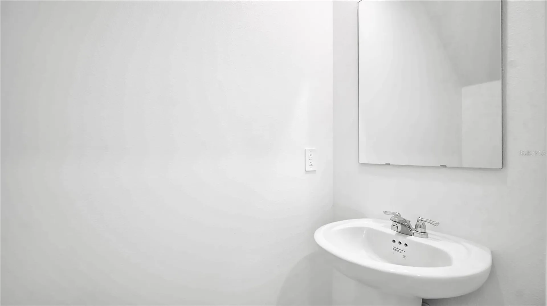 1713 White Water Court Davenport FL 33837