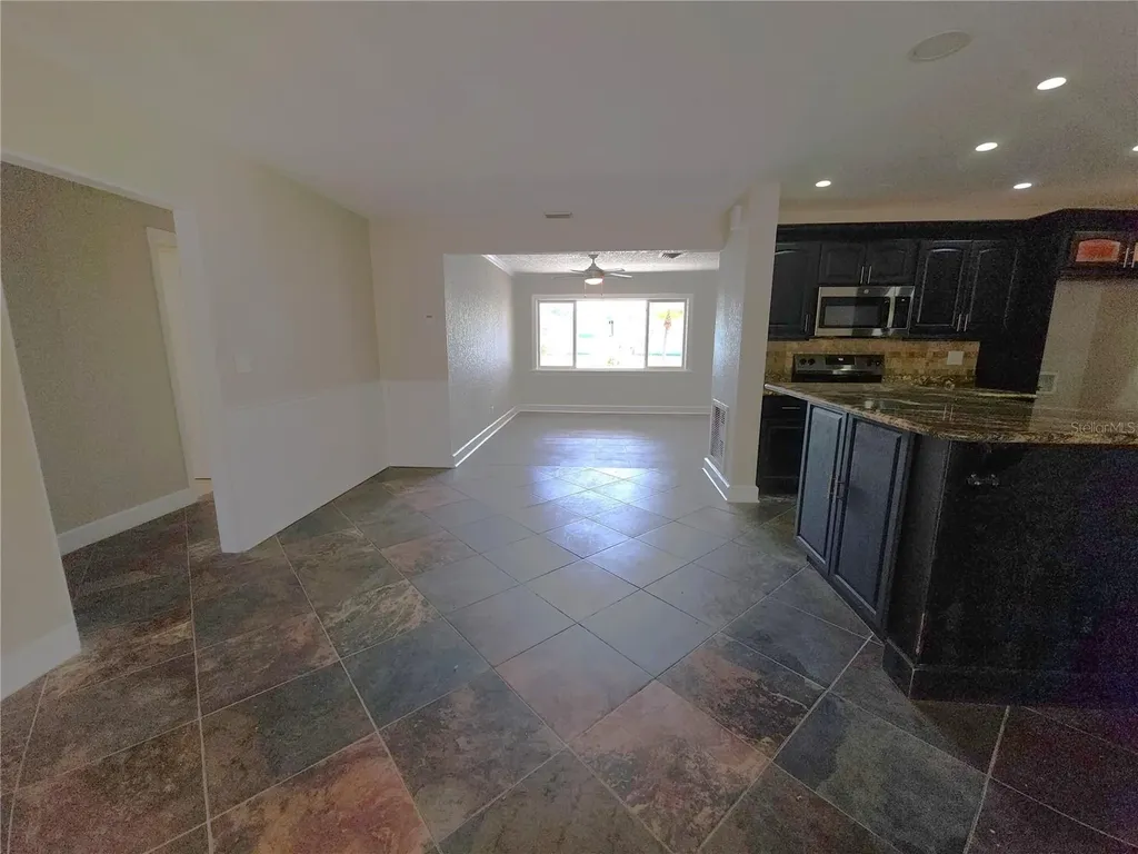 8990 123rd Way Seminole FL 33772