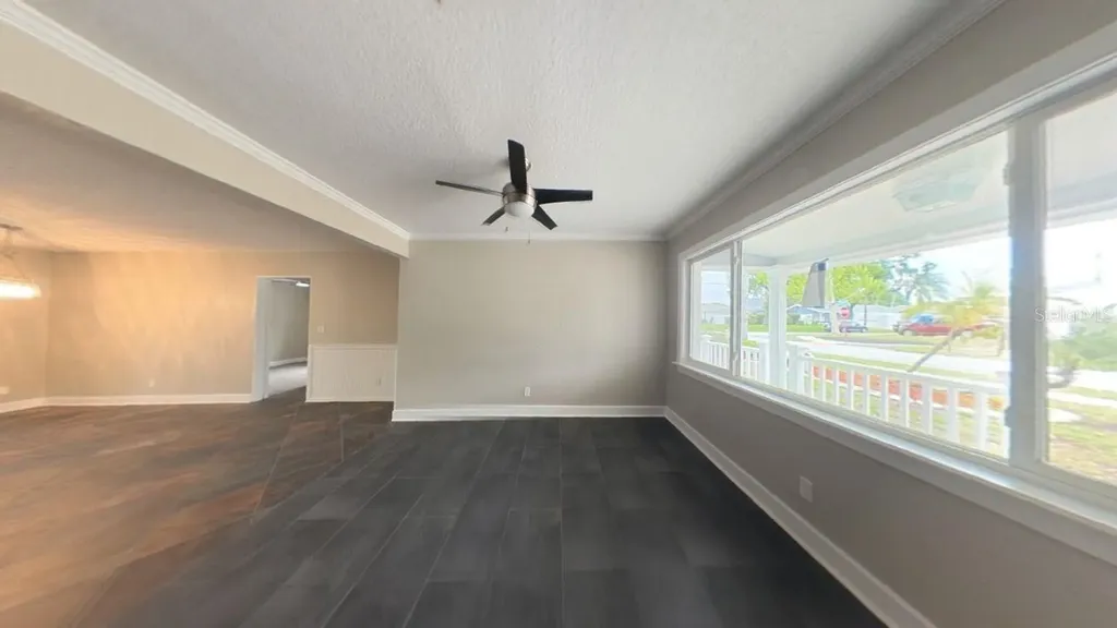 8990 123rd Way Seminole FL 33772