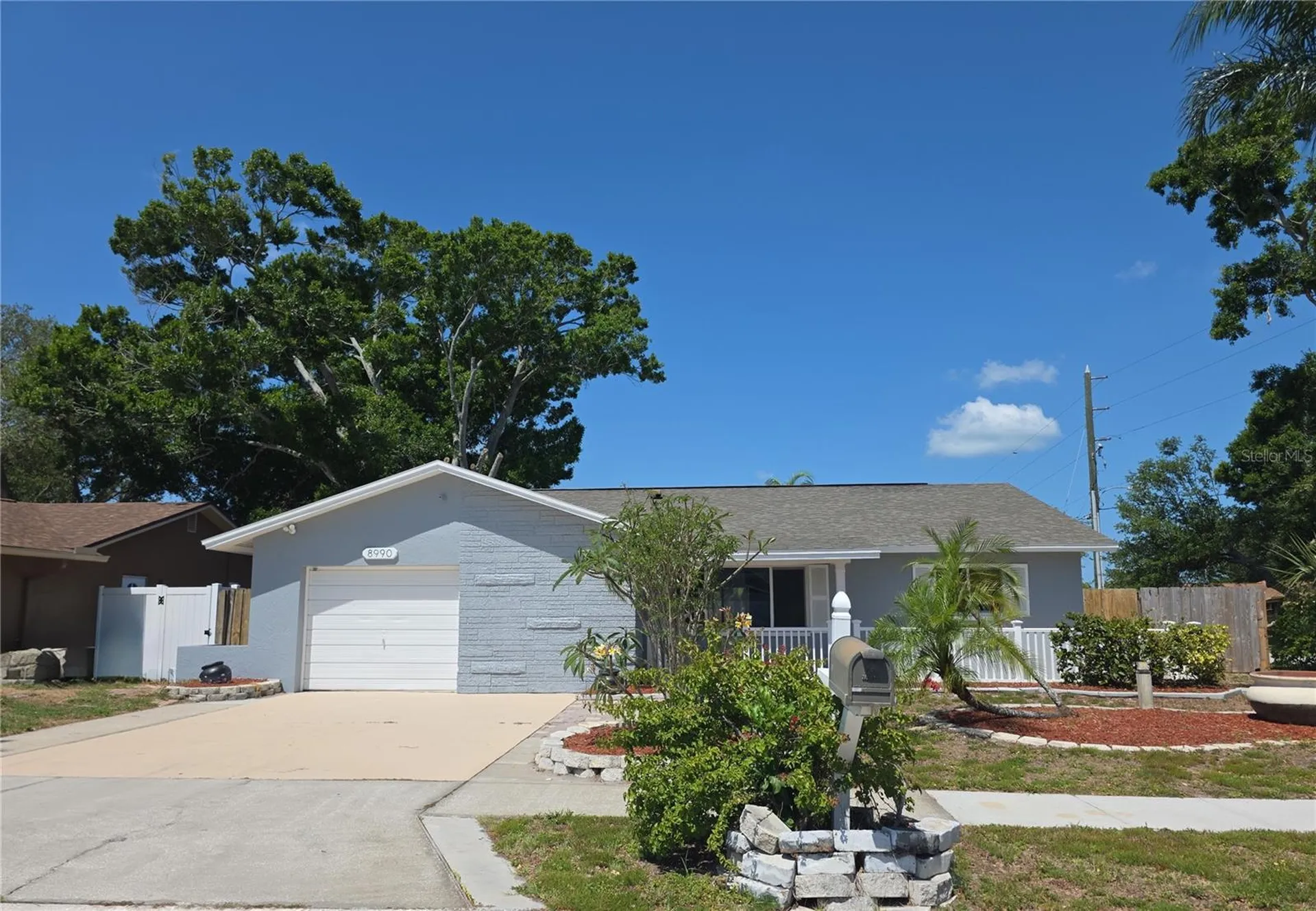 8990 123rd Way Seminole FL 33772