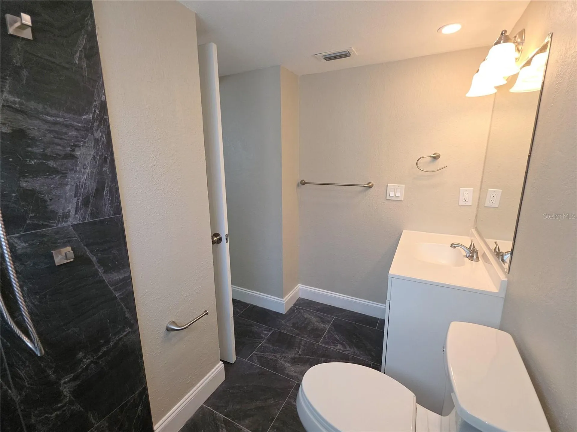 8990 123rd Way Seminole FL 33772