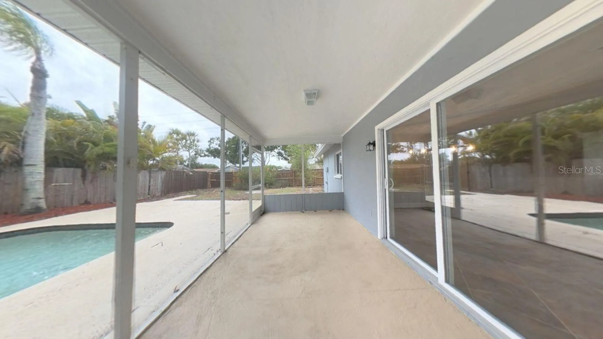 8990 123rd Way Seminole FL 33772