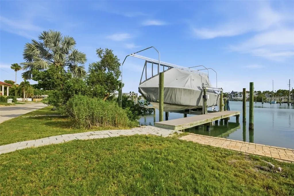 3313 W Maritana Drive St Pete Beach FL 33706